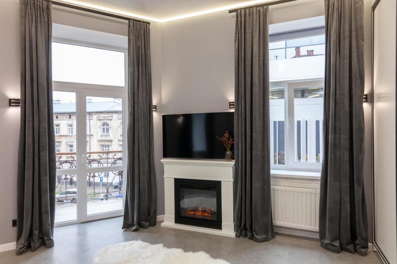 Two Bedrooms 13 Shpytalna Street Lviv Dış mekan fotoğraf